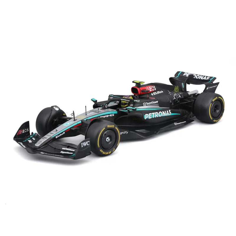 Bburago 1/24 Scale Mercedes-AMG F1W15 Formula 1 #44 Lewis Hamilton Model Kit