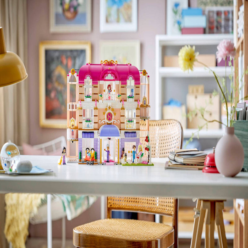 Lego 42704 Friends Heartlake City Grand Hotel (1406 Pieces)