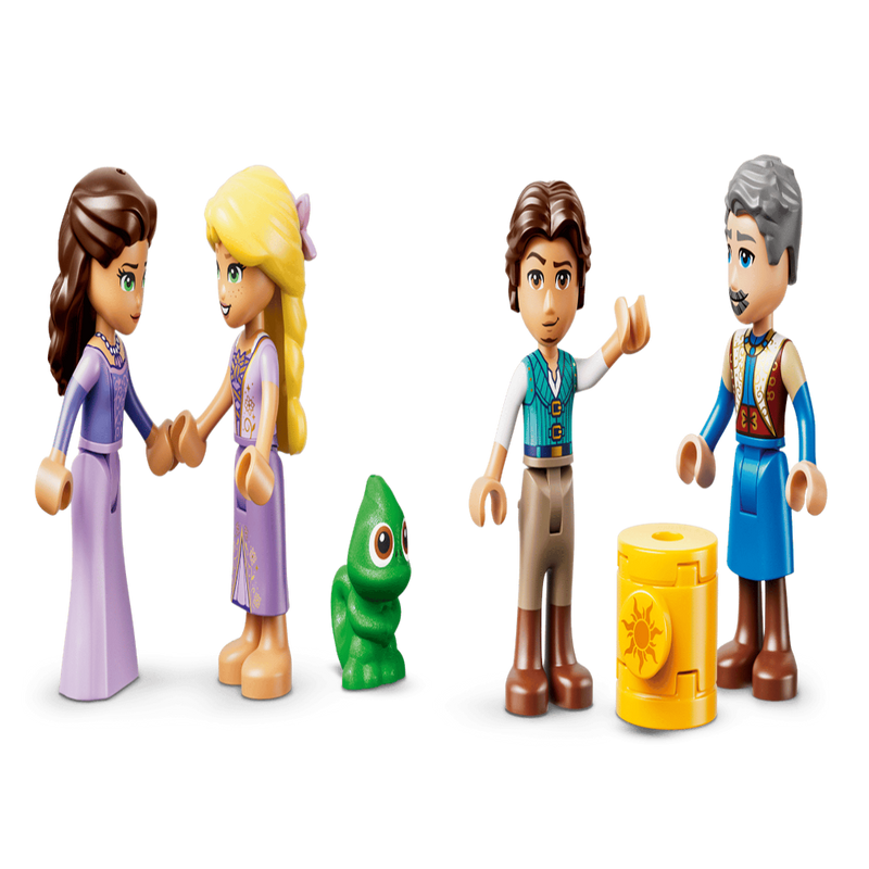Lego 43297 Disney Rapunzel's Castle (676 Pieces)