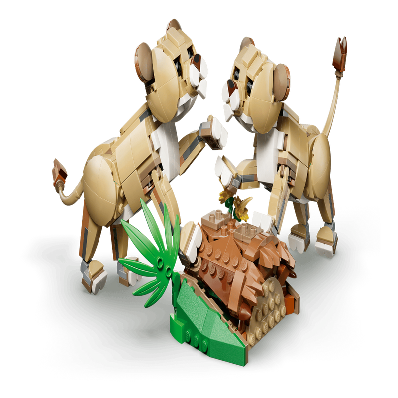 Lego 31386 Creator 3 In 1 Wild Animals: Majestic Lion (839 Pieces)