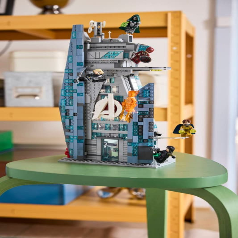 Lego 76352 Super Heroes Avengers: Doomsday New Avengers Tower (954 pcs)