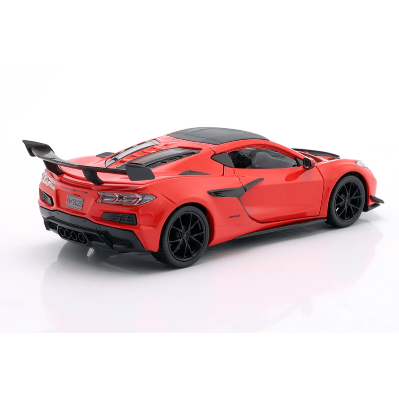 Corvette Zr1 1:24 Scale Car By Maisto