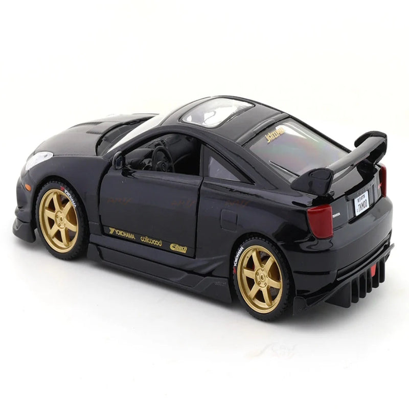 Maisto 1/24 Scale Toyota Celica GT-S Diecast Model with Plex Case