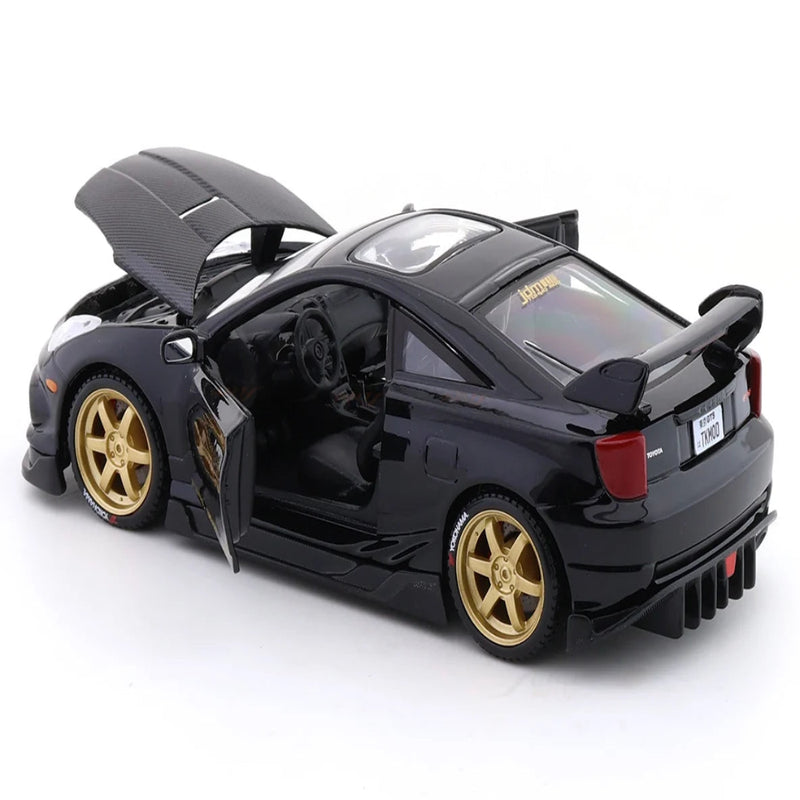 Maisto 1/24 Scale Toyota Celica GT-S Diecast Model with Plex Case