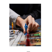 Hasbro Gaming Cluedo Classic Mystery Game