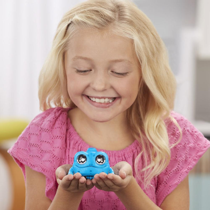 Hasbro Yellies! Voice-Activated Pet Toy