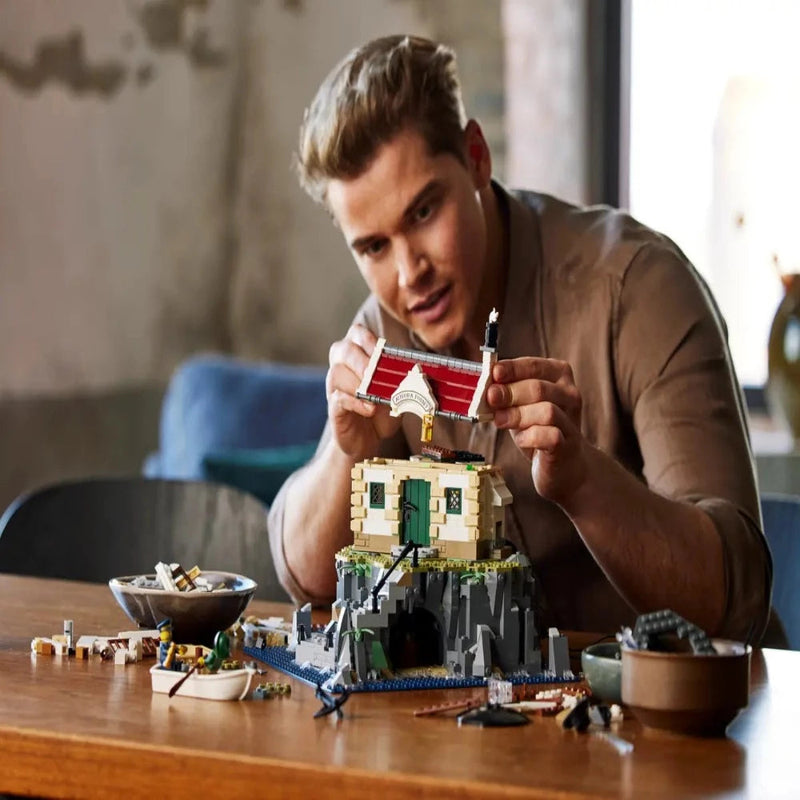 LEGO 21335 Ideas Motorized Lighthouse