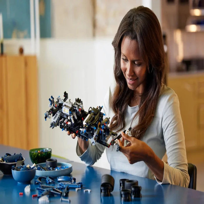 LEGO 42154 Technic 2022 Ford GT-Construction-LEGO-Toycra