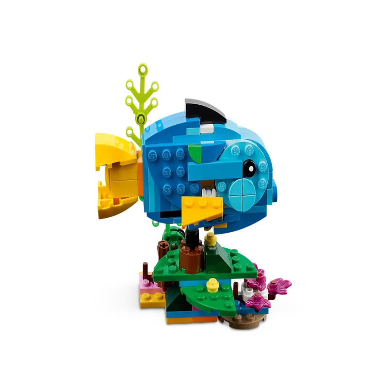 LEGO 31136 Creator Exotic Parrot