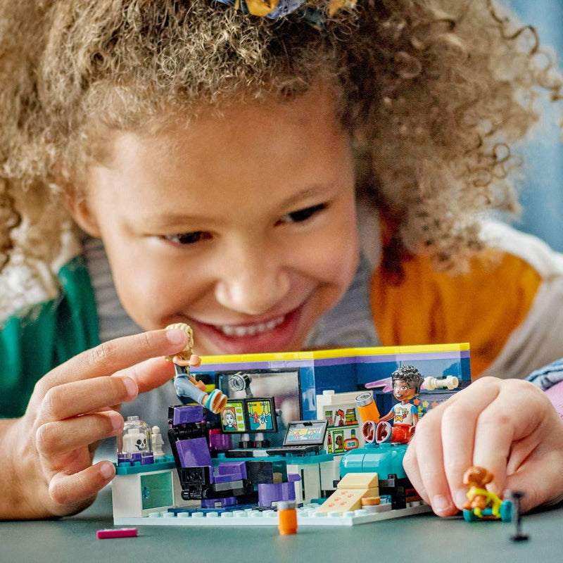 LEGO 41755 Friends Nova's Room