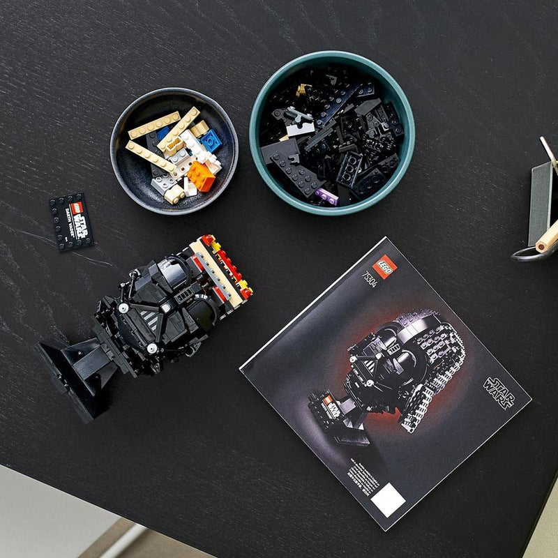 LEGO 75304 Star Wars Darth Vader Helmet
