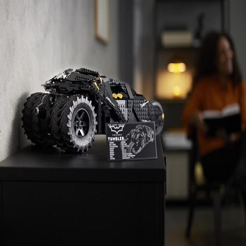 LEGO 76240 Super Heroes DC Batman Batmobile Tumbler