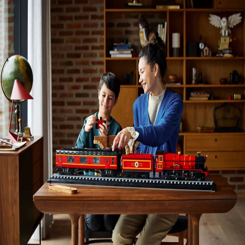 LEGO 76405 Harry Potter Hogwarts Express Collectors' Edition