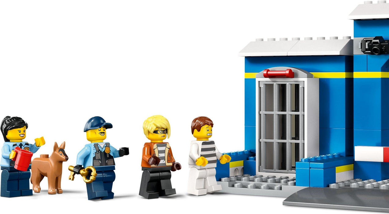 LEGO City 60370 Police Station Chase-Construction-LEGO-Toycra