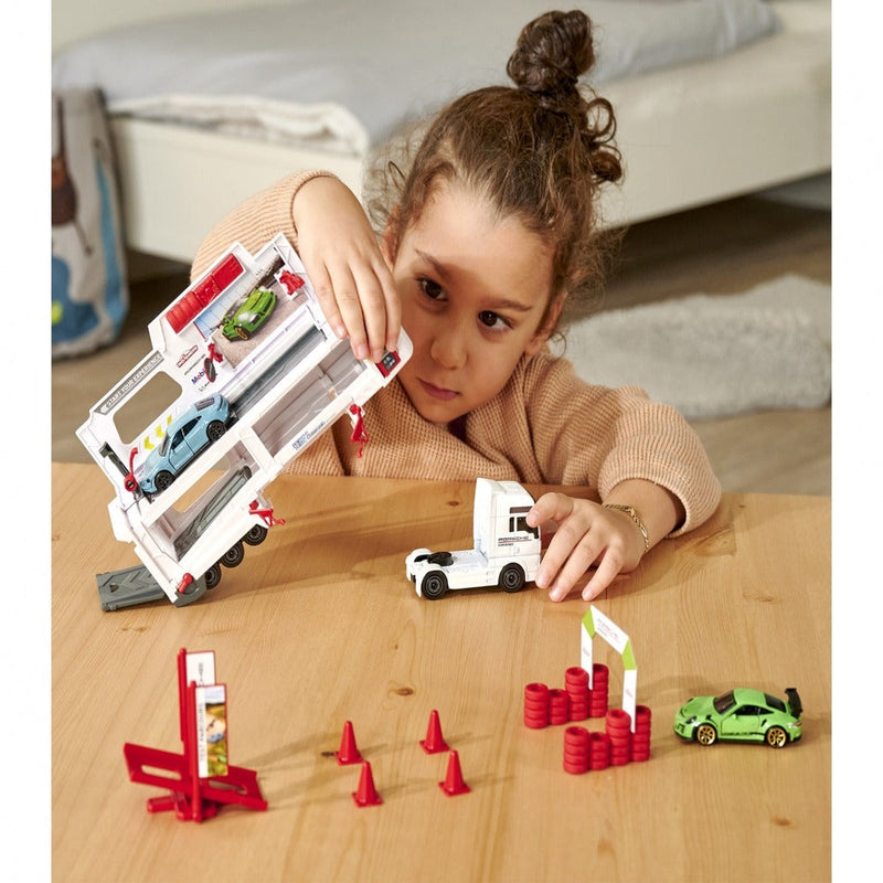 Majorette MAN TGX Truck Porsche Experience+ 2 cars