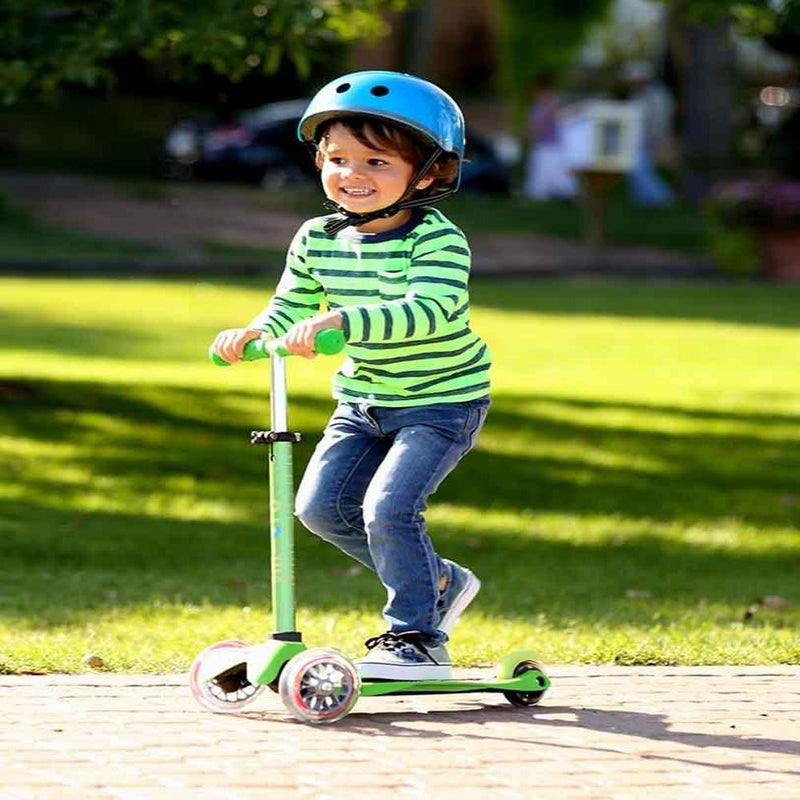 Micro Mini Deluxe Scooters