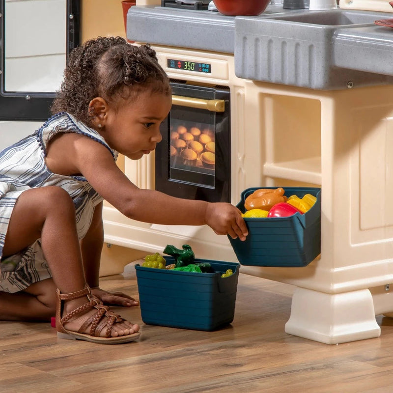 Step2 Classic Chic Kitchen