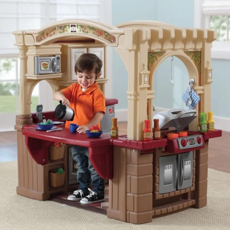 Step2 Grand Walk-In Kitchen & Grill