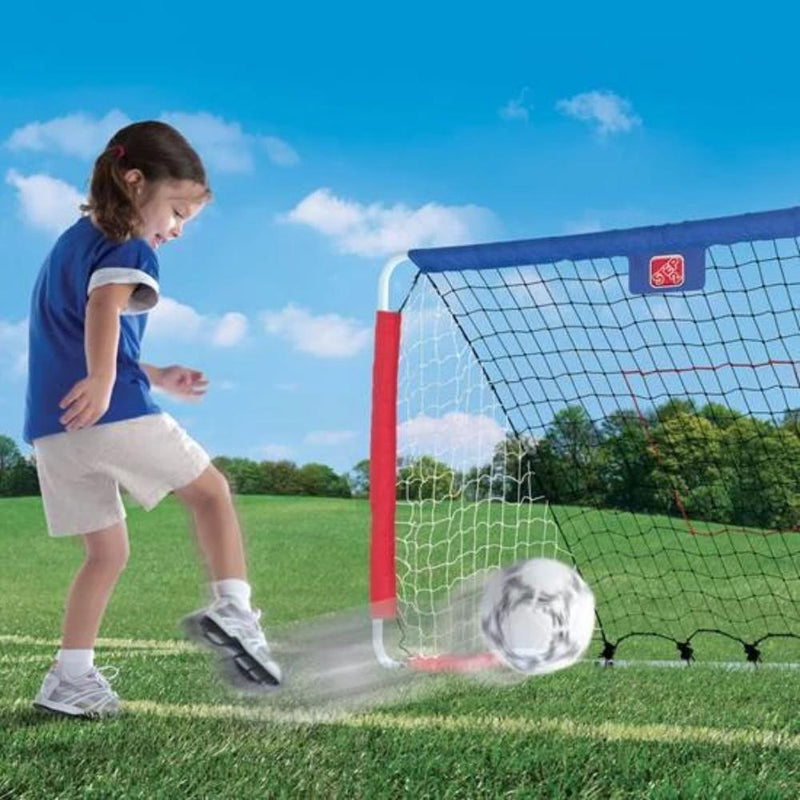Step2 Kickback Soccer Goal and Pitch Back