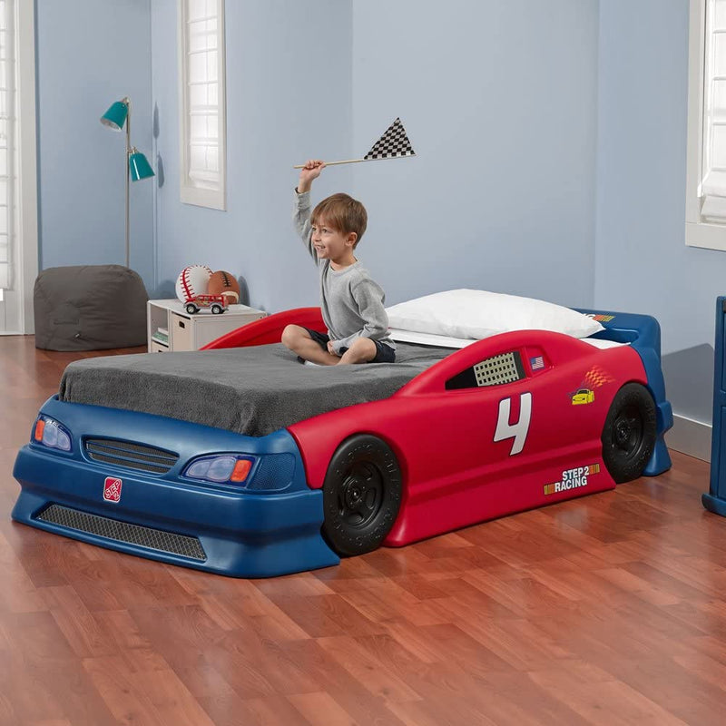 Step2 Stock Car Convertible Bed