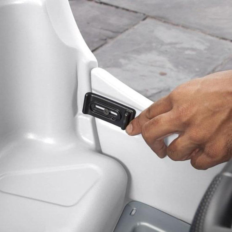 Step2 Turbo Coupe Foot-To-Floor (White )